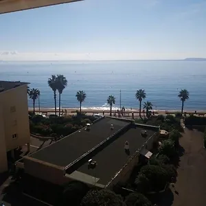 Le Lavandou, 1 Pièce, 3 Personnes - Fr-1-308-77 Appartement Le Lavandou