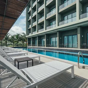 普吉岛机场飞行员滨海快捷酒店 酒店 奈扬海滩