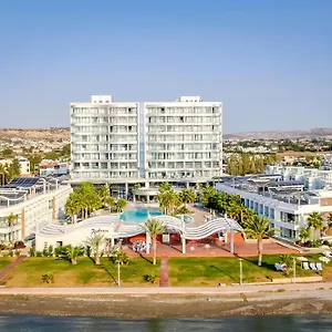 επισκεφθείτε το ξενοδοχείο