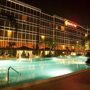 Maxims Hotel 5*, מנילה הפיליפינים