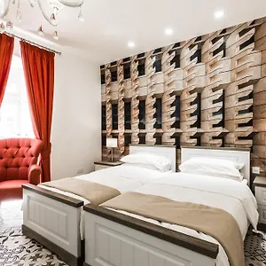vizitați hotelul