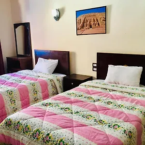 https://sunflower-guest-house-luxor-west-bank.hotels-luxor-egypt.com