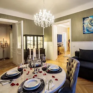 Sophies Place Augarten - Imperial Lifestyle Parking Appartamento