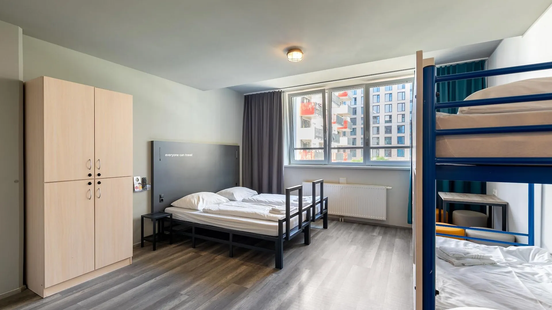 A&O Wien Hauptbahnhof וינה