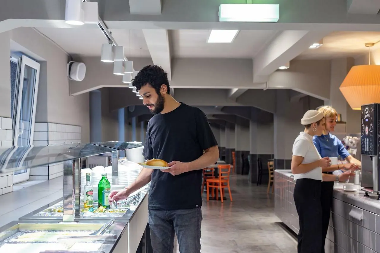 A&O Wien Hauptbahnhof מלון וינה